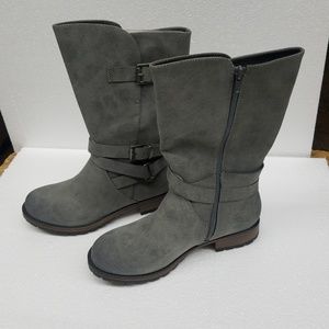 Mauricio Gray Suede Mid Boots